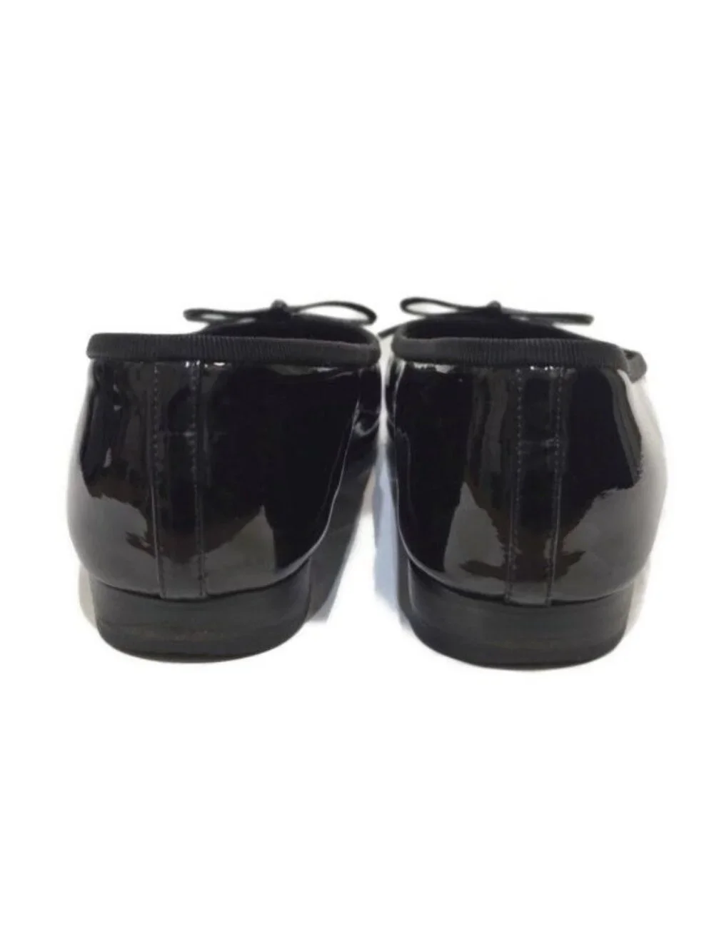 CHANEL color black